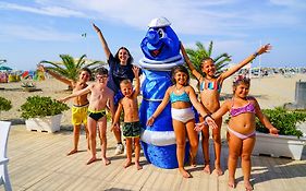 Dasamo Hotel - Dada Hotels